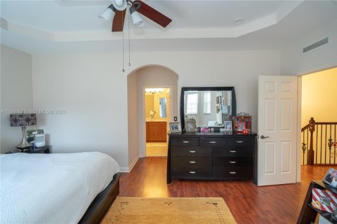 House in Miramar, Florida 5 bedrooms, 281.68 sq.m. № 2003054 - photo 28