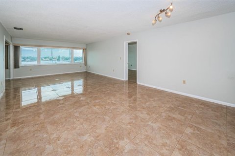 Copropriété à vendre à Belleair Bluffs, Floride: 2 chambres, 133.78 m2 № 1350820 - photo 21