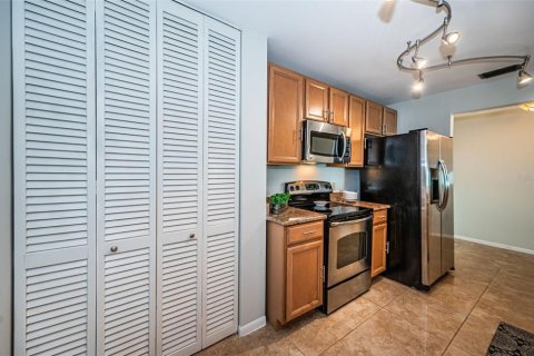 Condominio en venta en Belleair Bluffs, Florida, 2 dormitorios, 133.78 m2 № 1350820 - foto 18