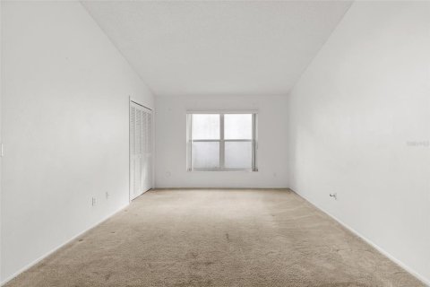 Villa ou maison à vendre à Davenport, Floride: 3 chambres, 153.38 m2 № 2419535 - photo 6