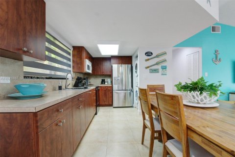 Casa en venta en Key Largo, Florida, 3 dormitorios, 111.85 m2 № 2244590 - foto 14