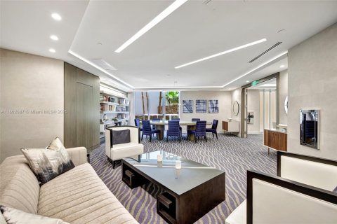 Condominio en venta en Aventura, Florida, 3 dormitorios, 294.78 m2 № 1689390 - foto 18