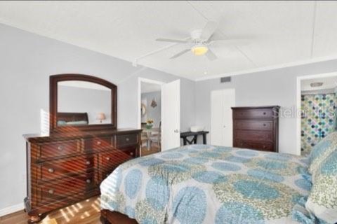 Condo in Dunedin, Florida, 2 bedrooms  № 1900183 - photo 15