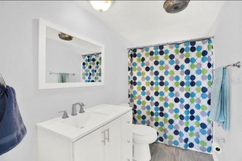 Condo in Dunedin, Florida, 2 bedrooms  № 1900183 - photo 13