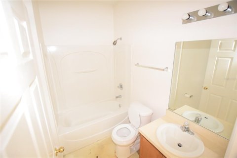 Villa ou maison à louer à Davenport, Floride: 5 chambres, 258.45 m2 № 2302233 - photo 15