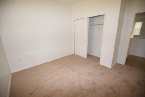Villa ou maison à louer à Davenport, Floride: 5 chambres, 258.45 m2 № 2302233 - photo 17