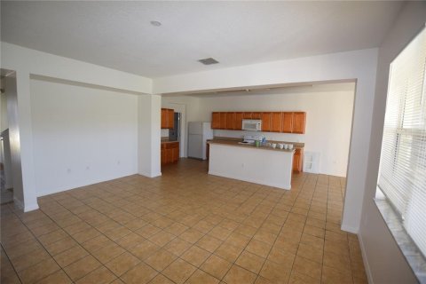Villa ou maison à louer à Davenport, Floride: 5 chambres, 258.45 m2 № 2302233 - photo 9
