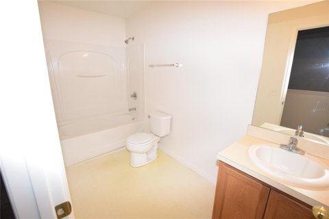 Villa ou maison à louer à Davenport, Floride: 5 chambres, 258.45 m2 № 2302233 - photo 30