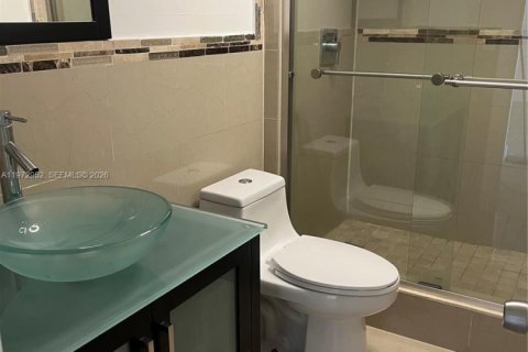 Copropriété à vendre à Miami, Floride: 2 chambres, 107.77 m2 № 2042103 - photo 6
