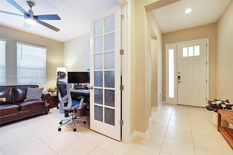 House in Port St. Lucie, Florida 4 bedrooms, 222.41 sq.m. № 1763365 - photo 29
