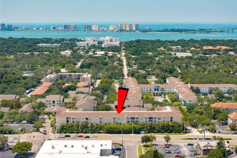 Copropriété à vendre à Clearwater, Floride: 2 chambres, 93.83 m2 № 1909452 - photo 2