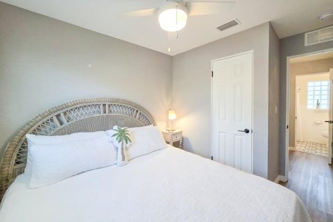 Villa ou maison à vendre à South Daytona, Floride: 3 chambres, 93.83 m2 № 2108261 - photo 10
