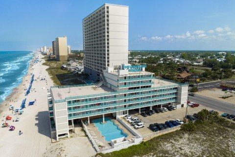 Condominio en venta en Panama City Beach, Florida, 30.66 m2 № 590136 - foto 1