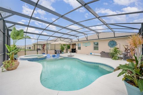 House in Mims, Florida 3 bedrooms, 161.46 sq.m. № 1849373 - photo 25