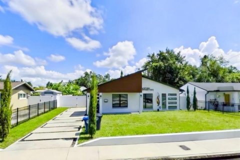 Villa ou maison à Winter Park, Floride 3 chambres, 131.09 m2 № 2420022