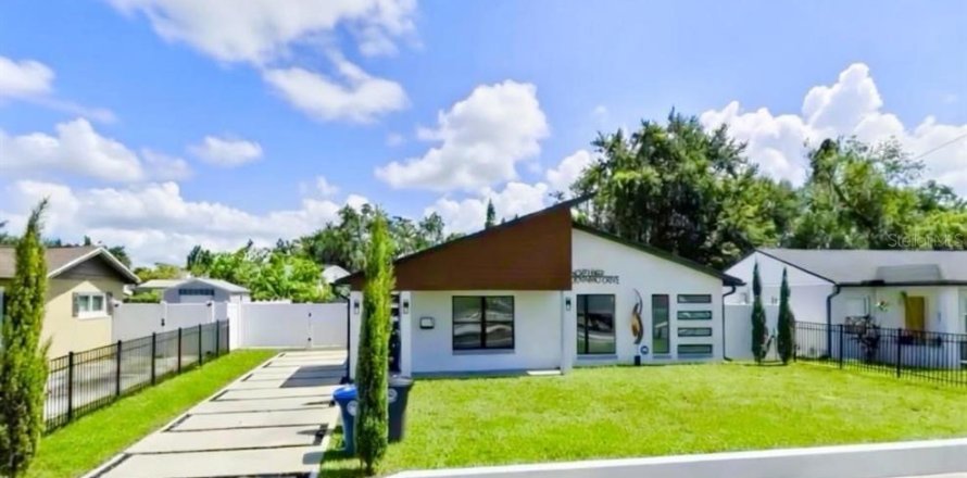 Villa ou maison à Winter Park, Floride 3 chambres, 131.09 m2 № 2420022