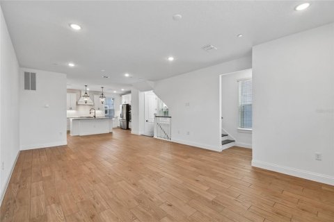 Adosado en venta en Oviedo, Florida, 4 dormitorios, 188.13 m2 № 2227518 - foto 12