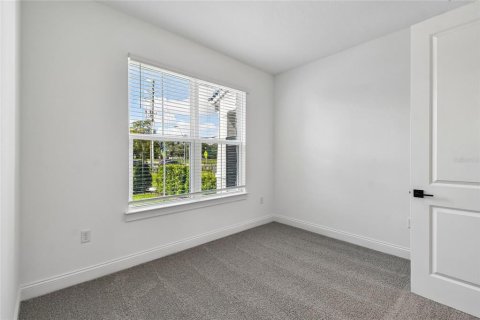 Adosado en venta en Oviedo, Florida, 4 dormitorios, 188.13 m2 № 2227518 - foto 4