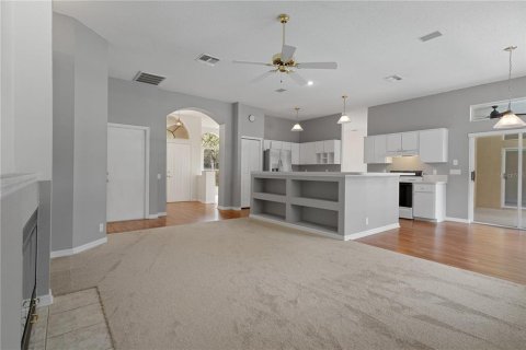 House in Brooksville, Florida 3 bedrooms, 194.35 sq.m. № 2395823 - photo 19