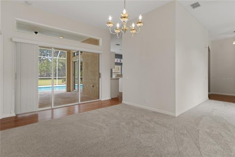 House in Brooksville, Florida 3 bedrooms, 194.35 sq.m. № 2395823 - photo 13