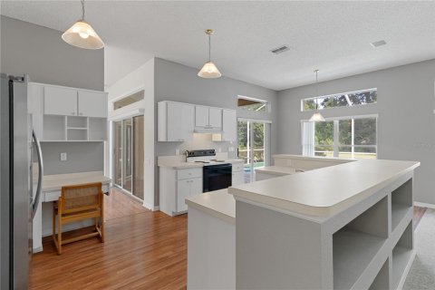 House in Brooksville, Florida 3 bedrooms, 194.35 sq.m. № 2395823 - photo 20
