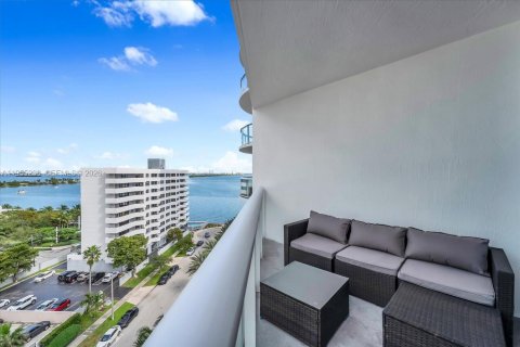 Купить кондоминиум в Майами, Флорида 1 спальня, 76.92м2, № 2011976 - фото 14