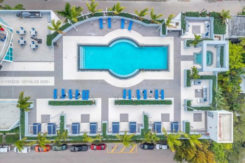 Купить кондоминиум в Майами, Флорида 1 спальня, 76.92м2, № 2011976 - фото 20