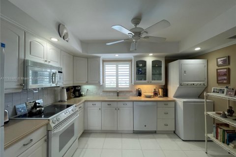 Condominio en venta en Lake Park, Florida, 2 dormitorios, 133.78 m2 № 1699016 - foto 23