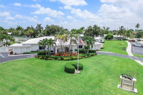 House in Tamarac, Florida 2 bedrooms, 106.37 sq.m. № 1834299 - photo 15