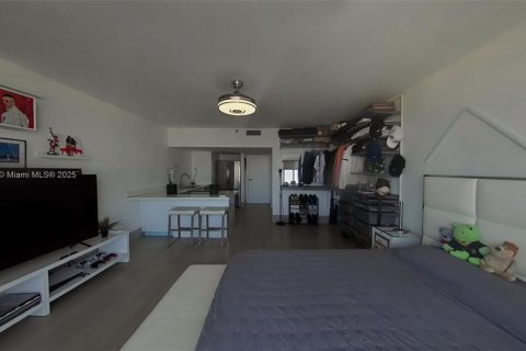 Copropriété à vendre à Miami, Floride: 35.3 m2 № 1934406 - photo 7