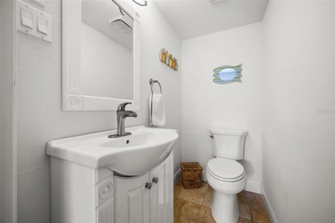 Condominio en venta en Cape Coral, Florida, 2 dormitorios, 94.3 m2 № 2345673 - foto 18
