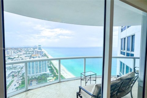 Condominio en alquiler en Miami Beach, Florida, 1 dormitorio, 106.93 m2 № 1921648 - foto 6