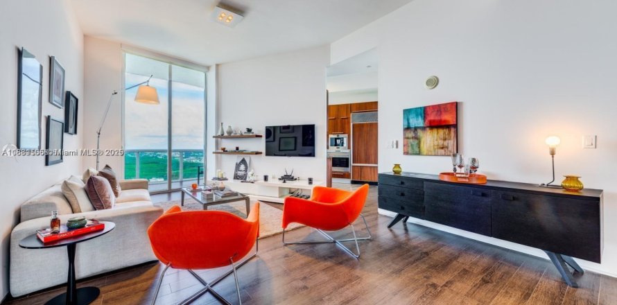 Condominio en Sunny Isles Beach, Florida, 2 dormitorios № 1924779