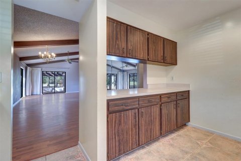 Condo in Palm Harbor, Florida, 2 bedrooms  № 1529471 - photo 14