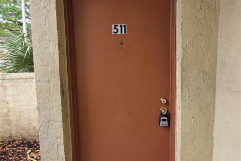 Condo in Margate, Florida, 2 bedrooms  № 2067438 - photo 14