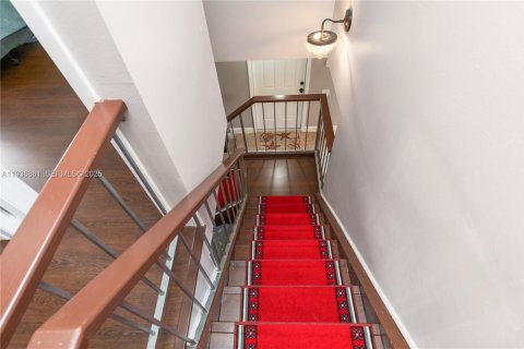 Condominio en venta en Miami, Florida, 3 dormitorios, 137.31 m2 № 1994752 - foto 18