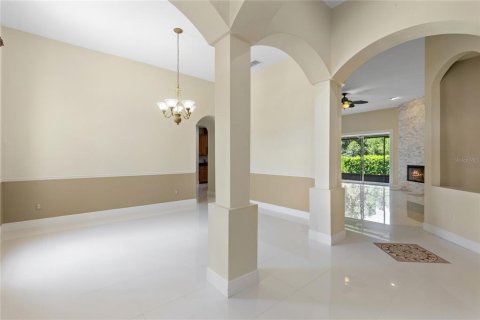 House in Orlando, Florida 4 bedrooms, 253.62 sq.m. № 2203560 - photo 5