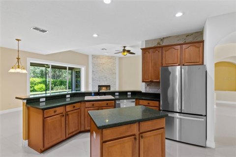 House in Orlando, Florida 4 bedrooms, 253.62 sq.m. № 2203560 - photo 10