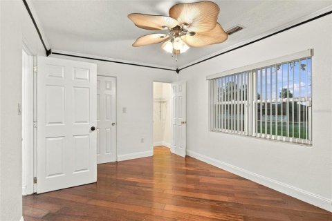 Casa en venta en Winter Haven, Florida, 2 dormitorios, 125.42 m2 № 2388204 - foto 16