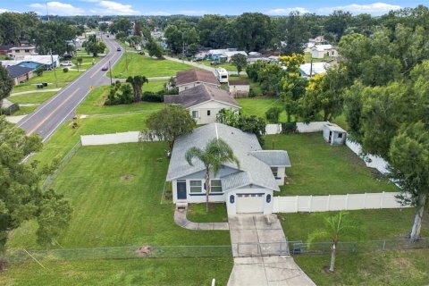 Casa en venta en Winter Haven, Florida, 2 dormitorios, 125.42 m2 № 2388204 - foto 19