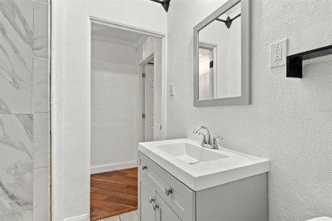 Casa en venta en Winter Haven, Florida, 2 dormitorios, 125.42 m2 № 2388204 - foto 17