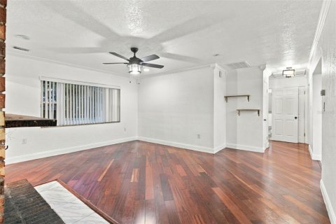 Casa en venta en Winter Haven, Florida, 2 dormitorios, 125.42 m2 № 2388204 - foto 7