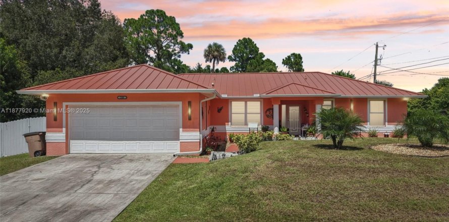 Casa en Lehigh Acres, Florida 3 dormitorios № 1923036