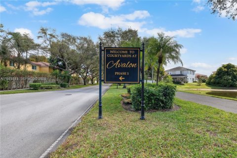 Купить таунхаус в Мирамар, Флорида 4 спальни, 154.78м2, № 2033300 - фото 30