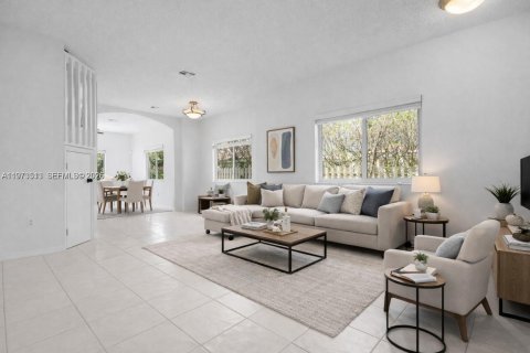Купить таунхаус в Мирамар, Флорида 4 спальни, 154.78м2, № 2033300 - фото 7