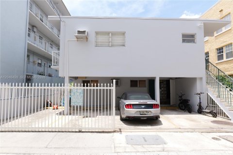 Condominio en venta en Miami Beach, Florida, 36.6 m2 № 2243082 - foto 2