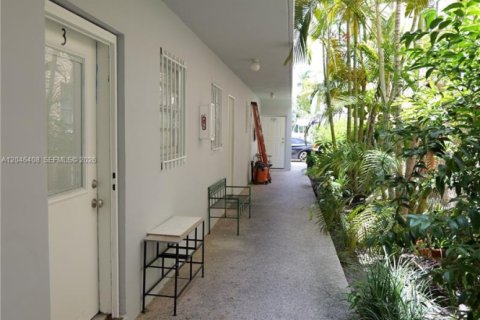 Condominio en venta en Miami Beach, Florida, 36.6 m2 № 2243082 - foto 11