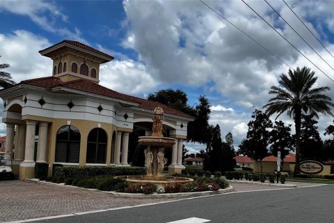 Condominio en alquiler en Kissimmee, Florida, 2 dormitorios, 98.01 m2 № 1914927 - foto 2