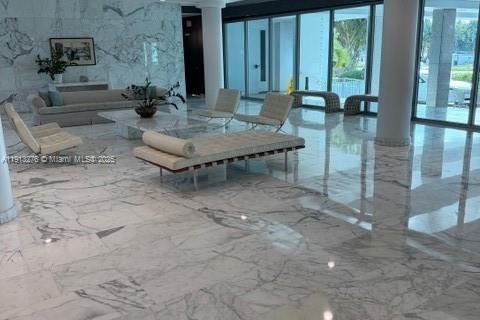 Купить кондоминиум в Майами-Бич, Флорида 2 спальни, 94.67м2, № 1969404 - фото 13