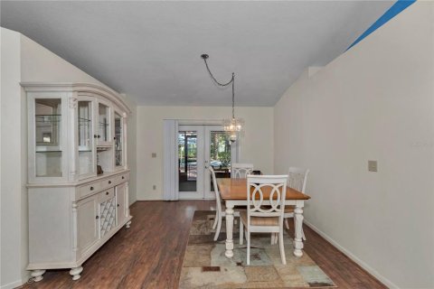 Villa ou maison à vendre à Ocklawaha, Floride: 3 chambres, 130.16 m2 № 2230800 - photo 10